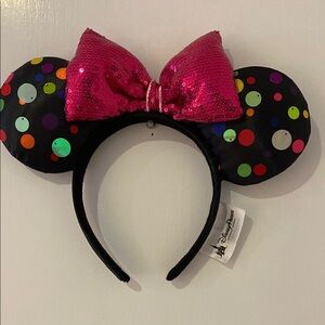 Minnie Ears - Pink Sequin Bow w/ Polka Dot